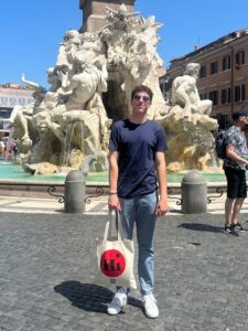 red Hi tote bag in Rome, Italy